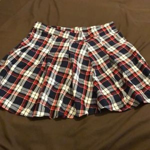 H&M Dividend Pleated Skirt